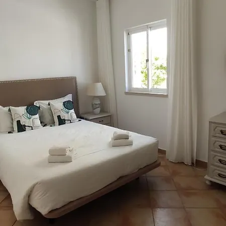 Casa Golfinho, ヴィラ *