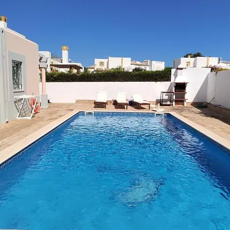 Villa Casa Golfinho, *